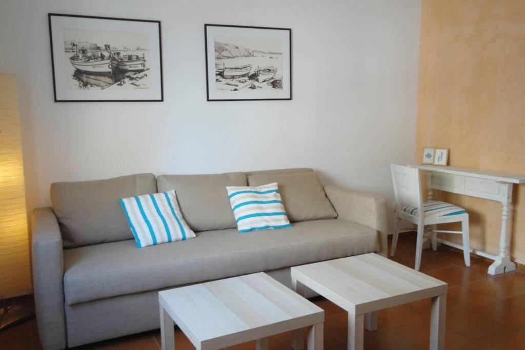Portbell Far Apartment L' Escala Exterior foto